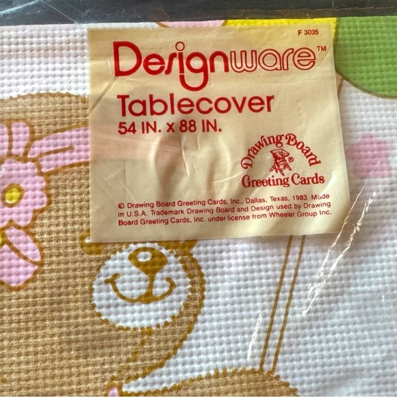 VINTAGE 1983 DesignWare Ballerina Bear Tablecover 54” x 88” – Sealed NIP - Picture 2 of 4